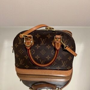 Used authentic LV purse